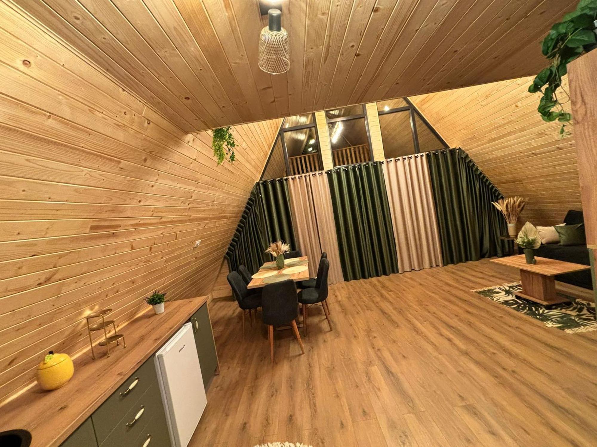 Povestea Din Munti Arpasu de Sus Exterior photo