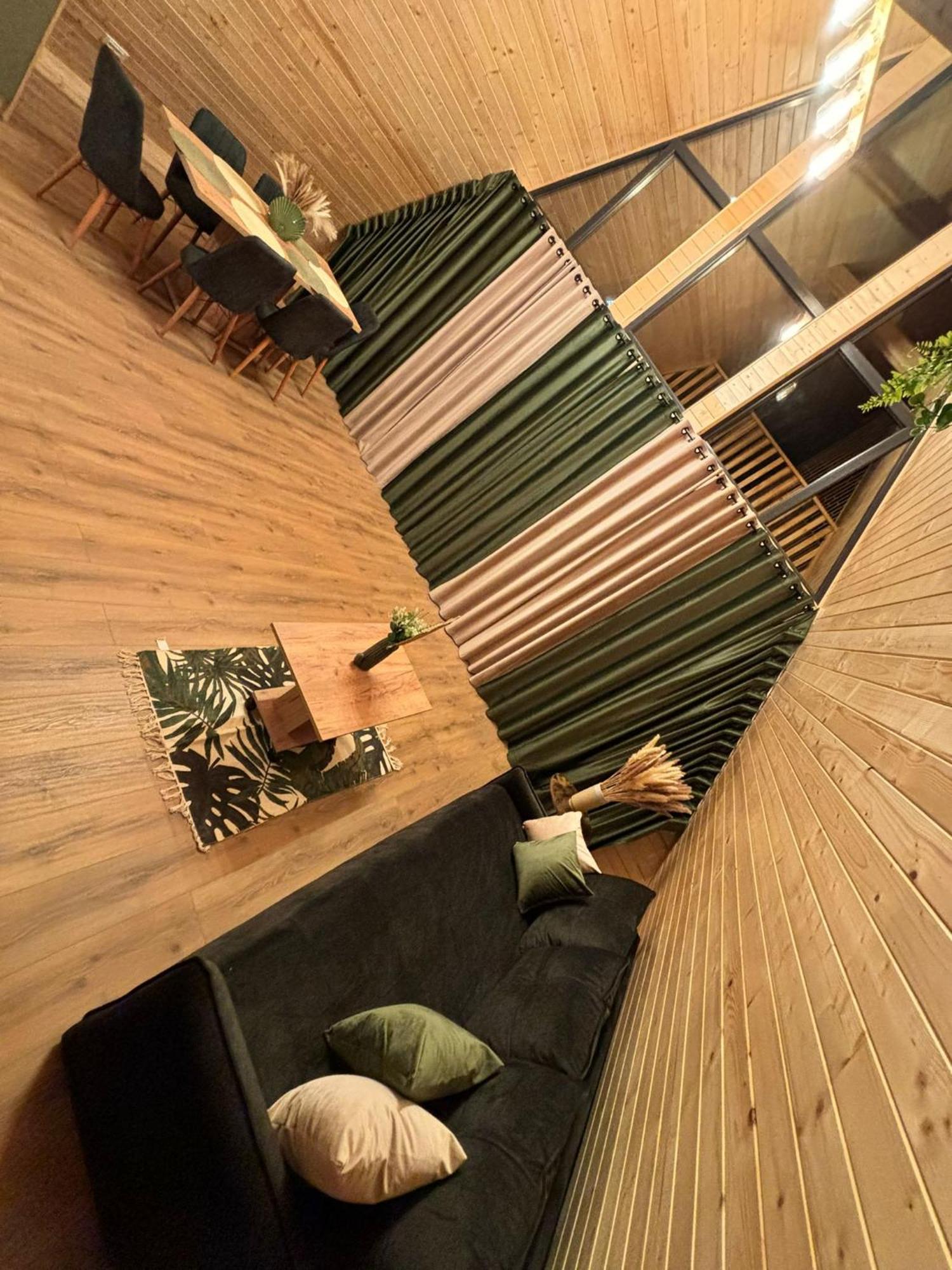 Povestea Din Munti Arpasu de Sus Exterior photo